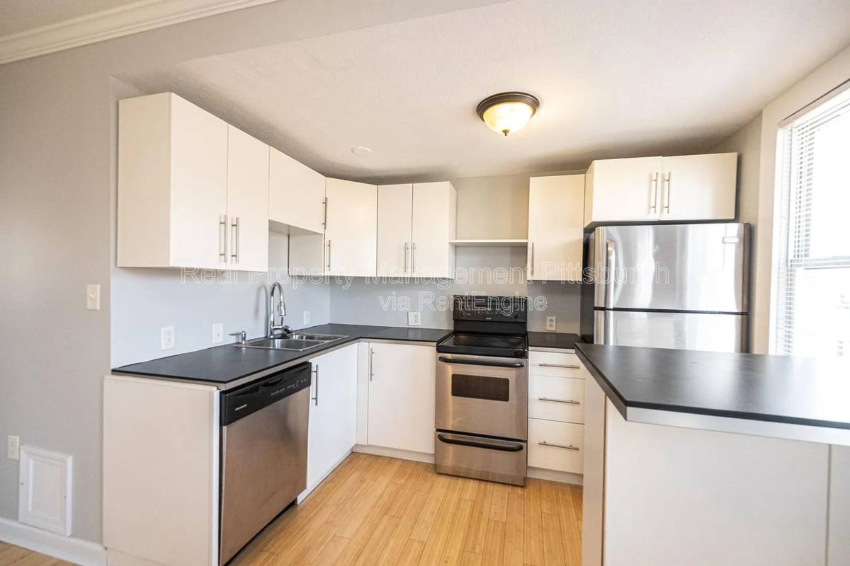 Apartment for rent at 1908 Wharton St #2, Pittsburgh, PA 15203