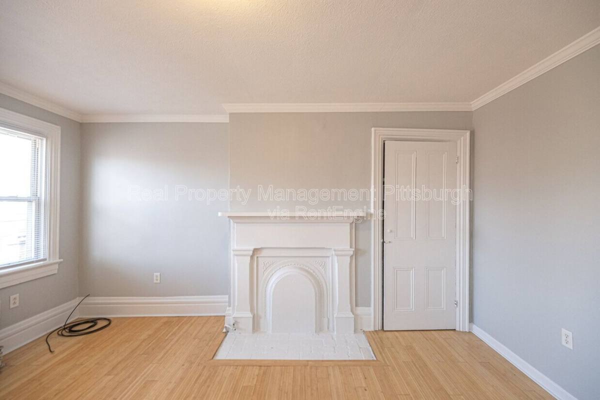 Apartment for rent at 1908 Wharton St #2, Pittsburgh, PA 15203