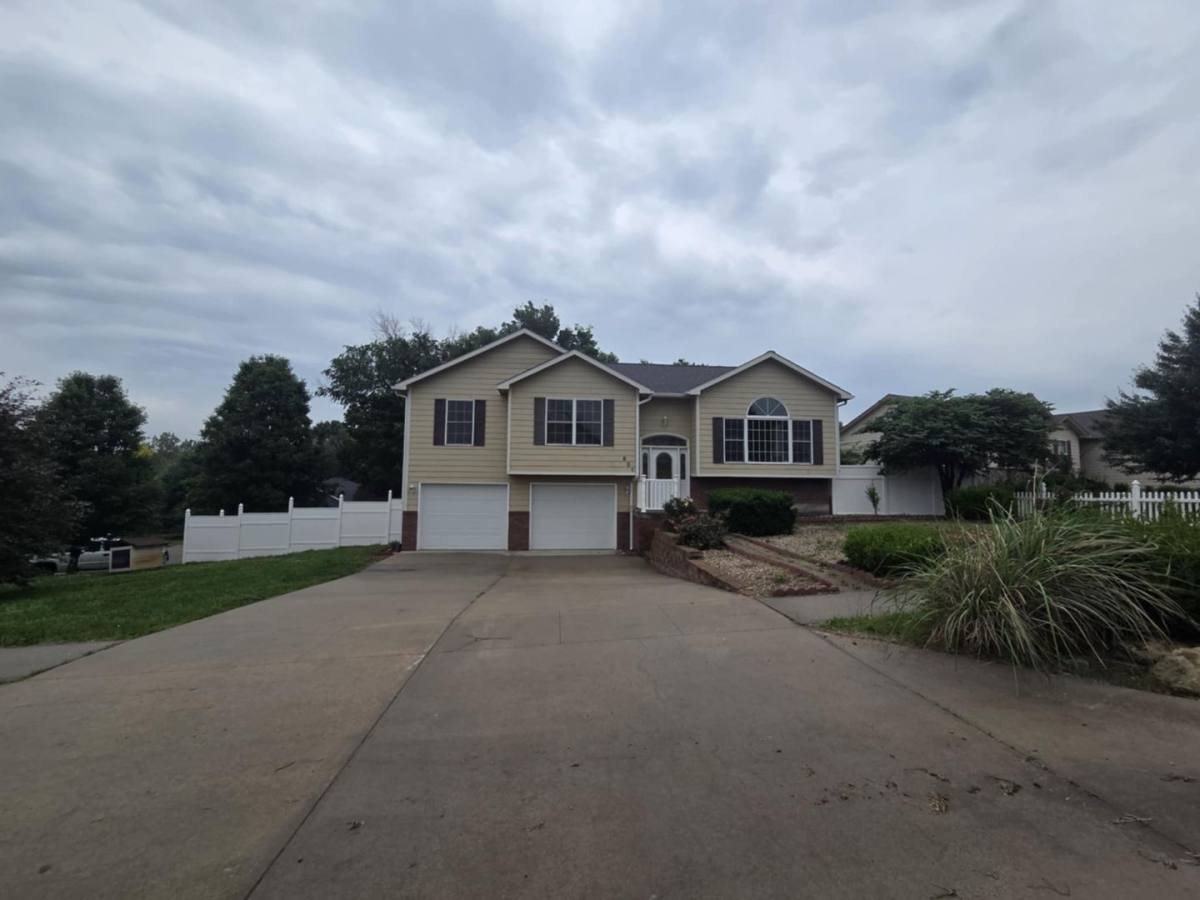 House for rent at 601 Tallgrass, Junction City, KS 66441