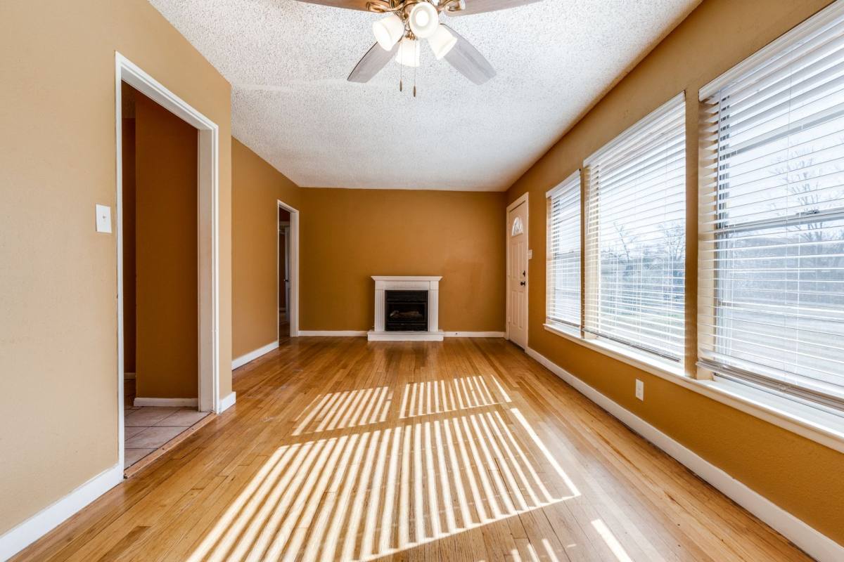 House for rent at 423 Olney Dr, San Antonio, TX 78209