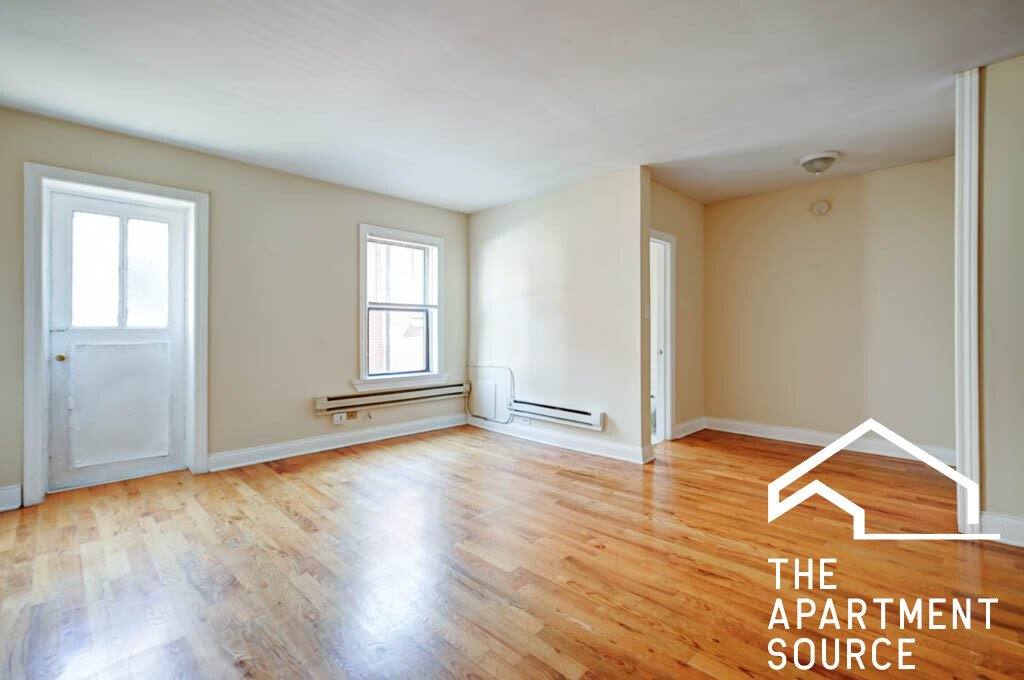 Apartment for rent at 1347 N Dearborn St #607, Chicago, IL 60610