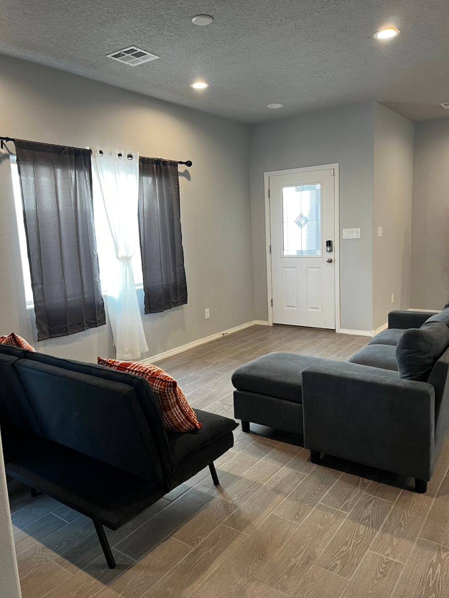 House for rent at 1518 Tierra Verde Loop NW, Los Lunas, NM 87031