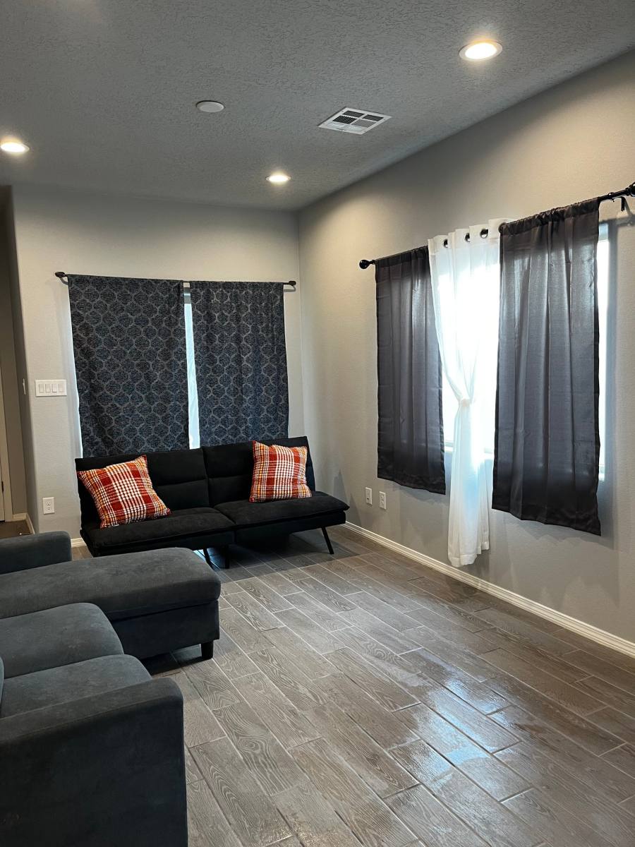 House for rent at 1518 Tierra Verde Loop NW, Los Lunas, NM 87031