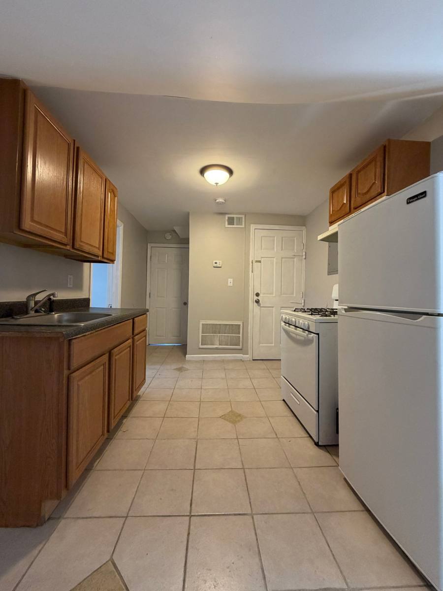 Apartment for rent at 49 Haledon Ave #3, Paterson, NJ 07522