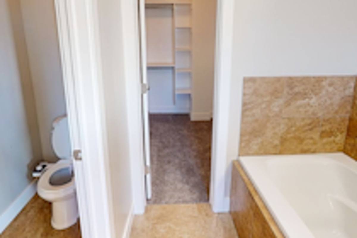 Apartment for rent at 246 Bridgewater Lane, Saratoga Springs, UT 84045