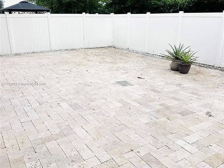 House for rent at 3530 W 88th St, Hialeah, FL 33018