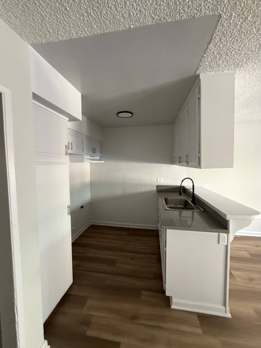 Apartment for rent at 1443 W 105th St #5, Los Angeles, CA 90047