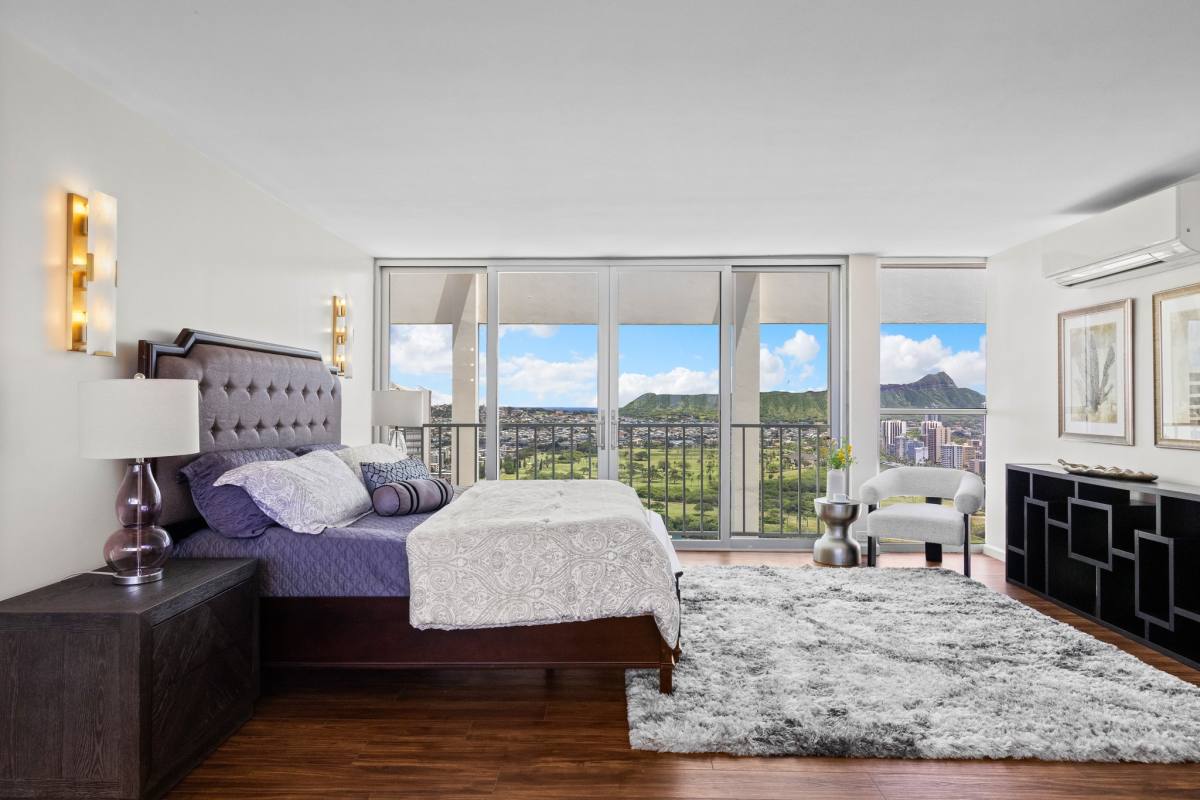 Apartment for rent at 555 University Ave #PH1, Honolulu, HI 96826