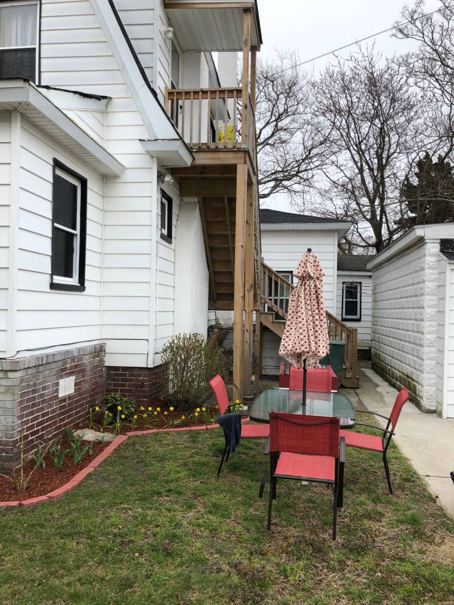 Apartment for rent at 1532 Emerson Ave - 2nd Floor, Atlantic City, NJ 08401