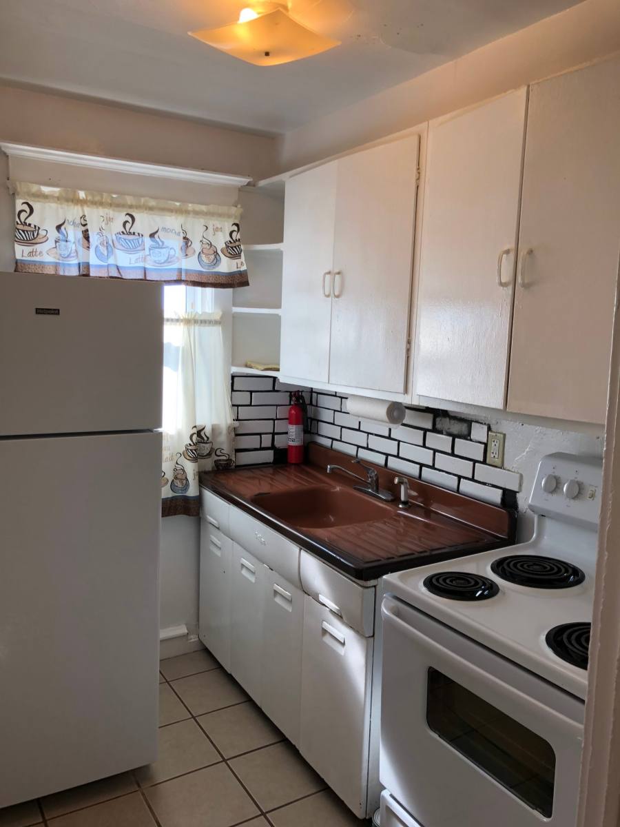 Apartment for rent at 1532 Emerson Ave - 2nd Floor, Atlantic City, NJ 08401