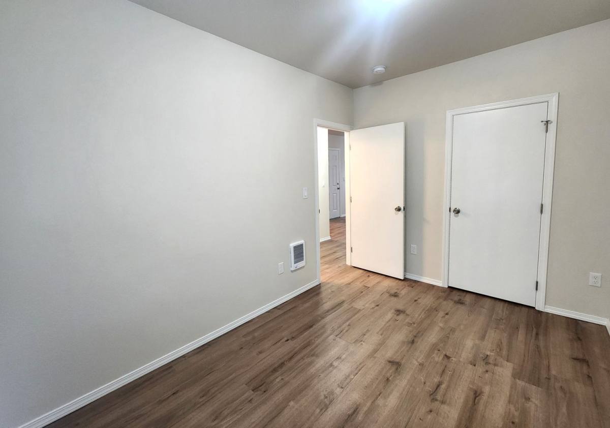 Townhouse for rent at 713 W Bonneville St, Pasco, WA 99301