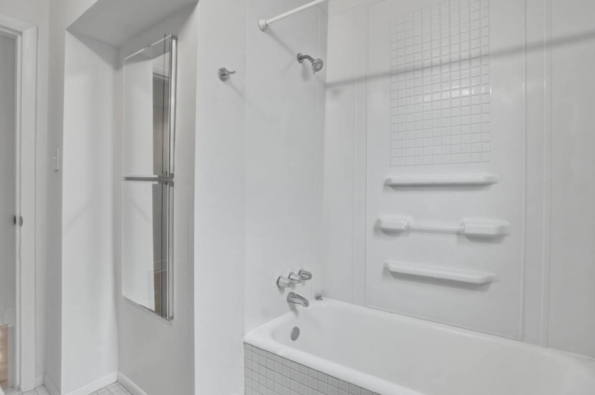 Apartment for rent at 3218 W Santiago St #2, Tampa, FL 33629