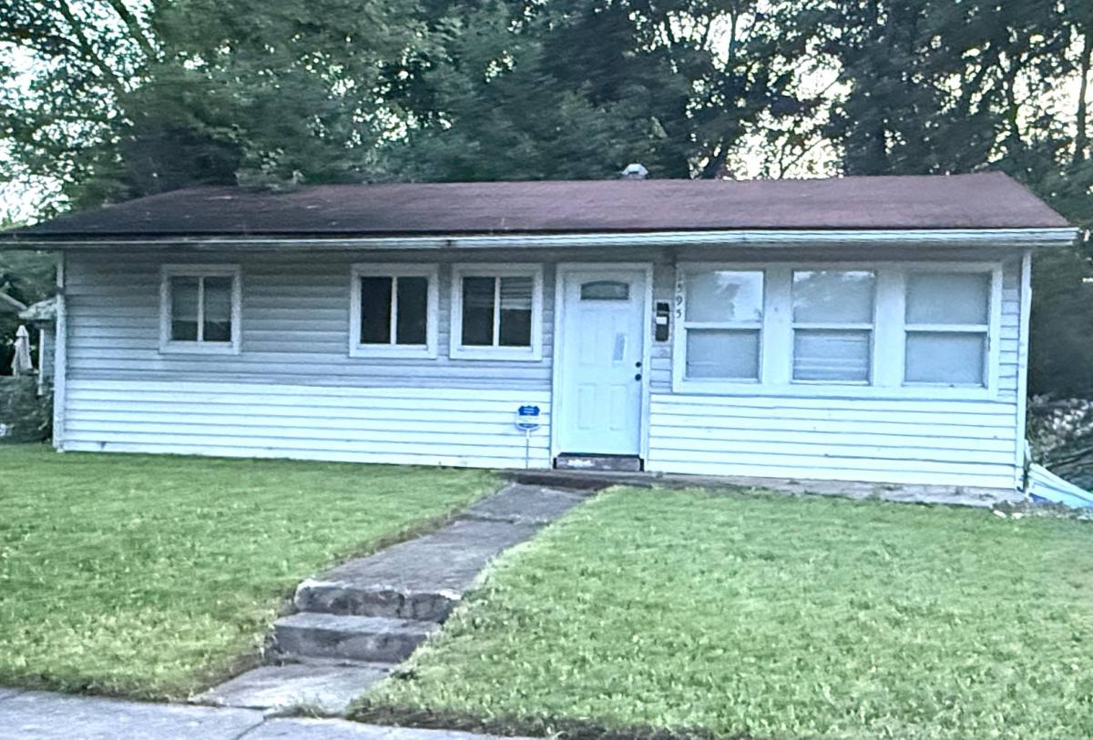 House for rent at 1595 Elaine St, Dayton, OH 45417