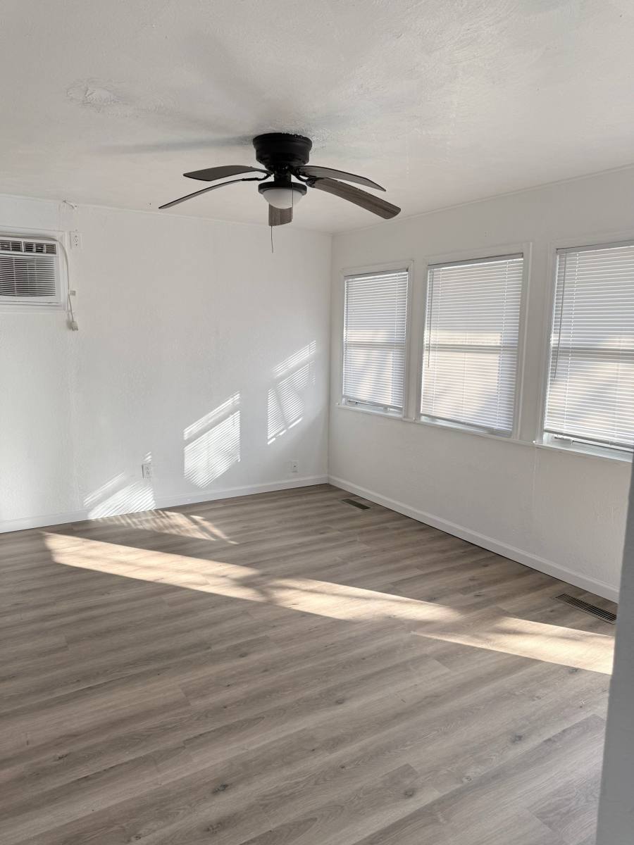 House for rent at 1595 Elaine St, Dayton, OH 45417