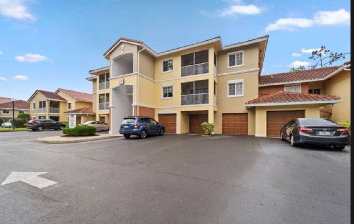 Condo for rent at 13141 Bella Casa Circle #3177, Fort Myers, FL 33966