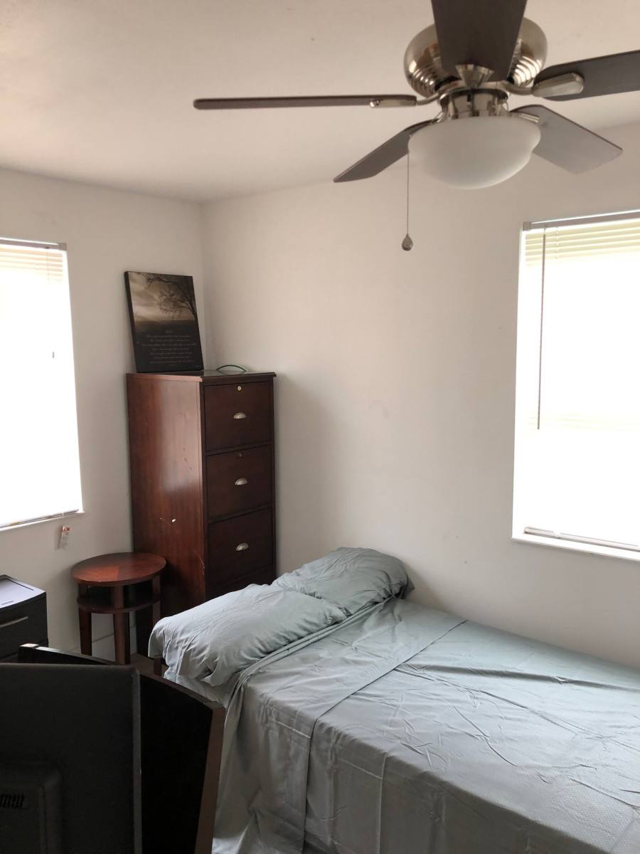 Apartment for rent at 12215 Lakeshore Dr #13, Canal Point, FL 33438