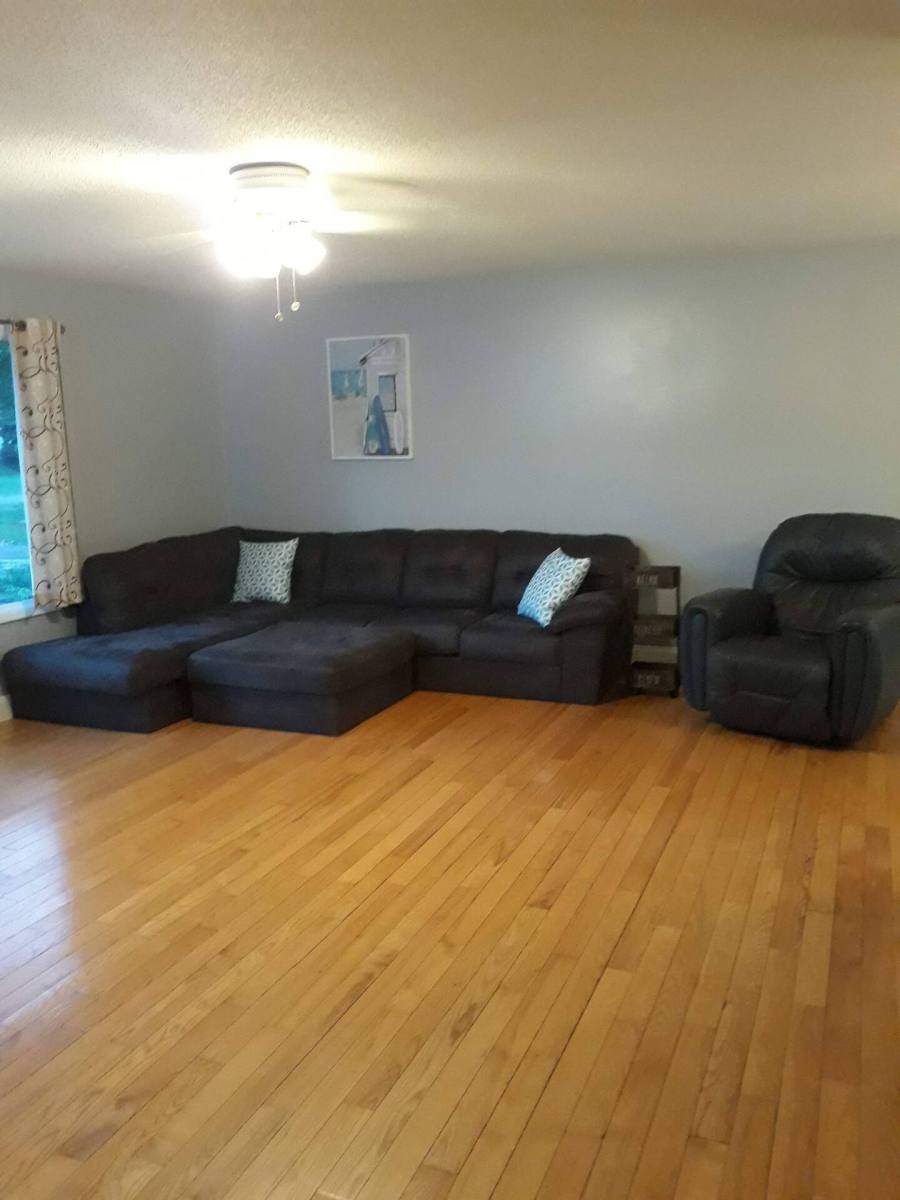 House for rent at 3134 Horseshoe Dr, Traverse City, MI 49684
