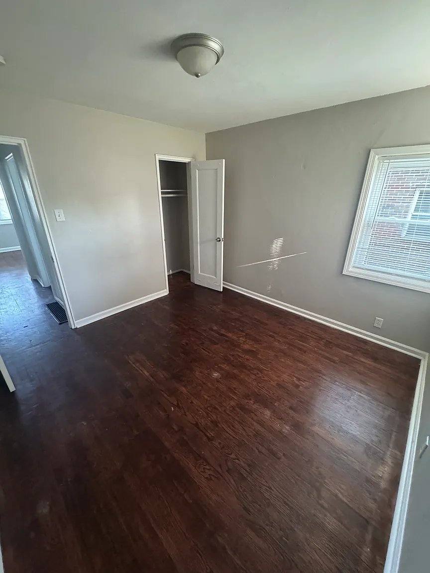 House for rent at 6625 Thurston Ave, Saint Louis, MO 63134