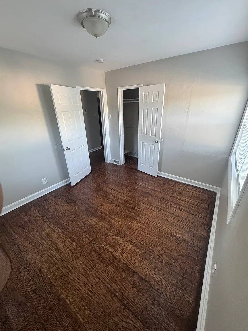 House for rent at 6625 Thurston Ave, Saint Louis, MO 63134