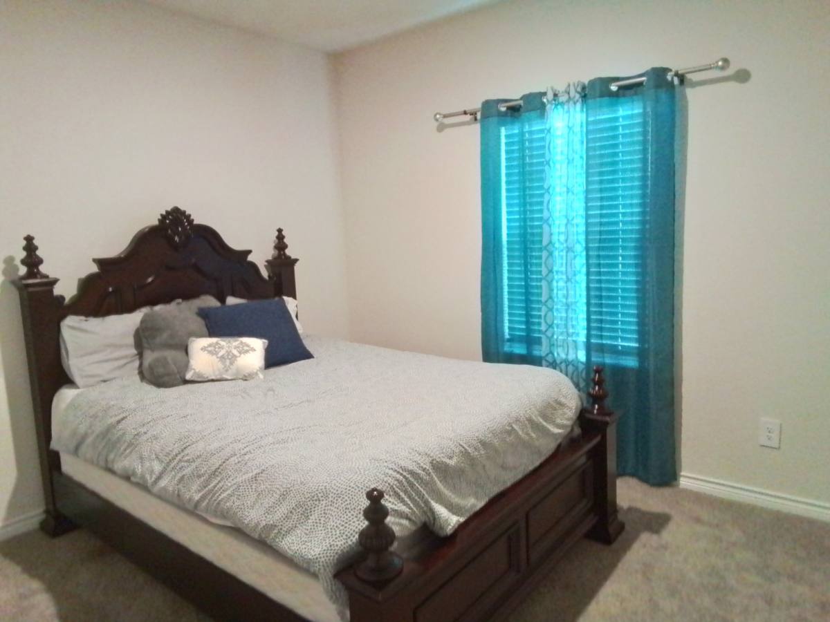 House for rent at 9712 Quail Pointe Rd, Aubrey, TX 76227
