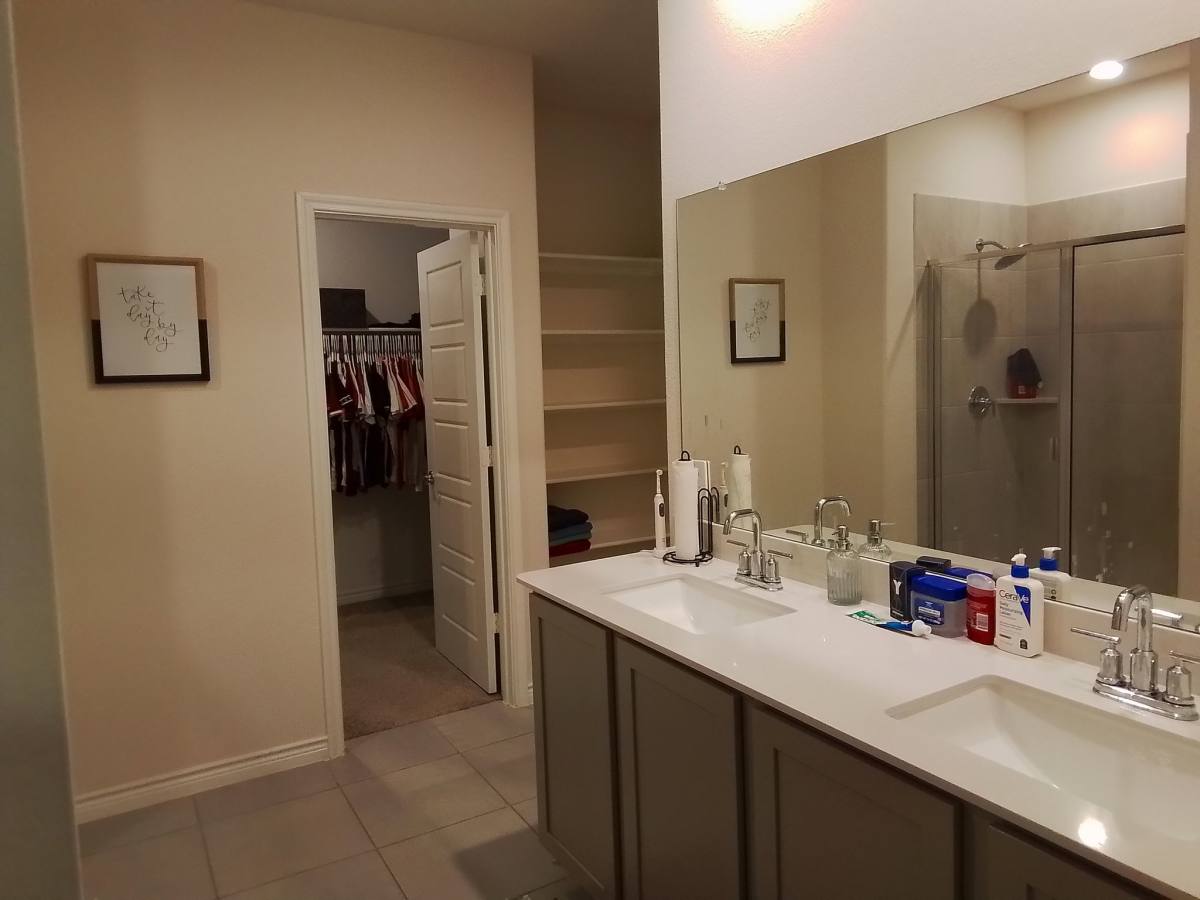 House for rent at 9712 Quail Pointe Rd, Aubrey, TX 76227