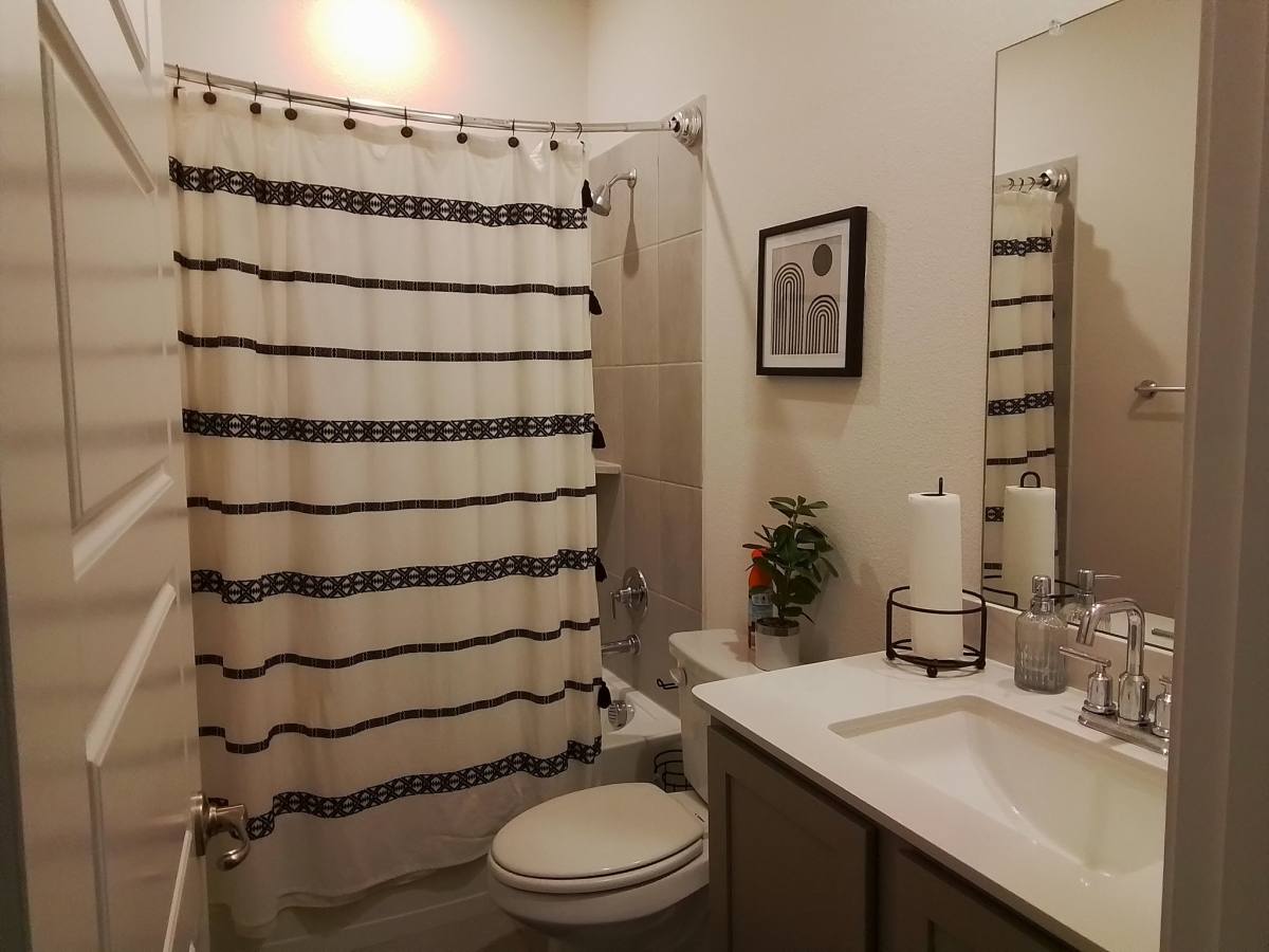 House for rent at 9712 Quail Pointe Rd, Aubrey, TX 76227