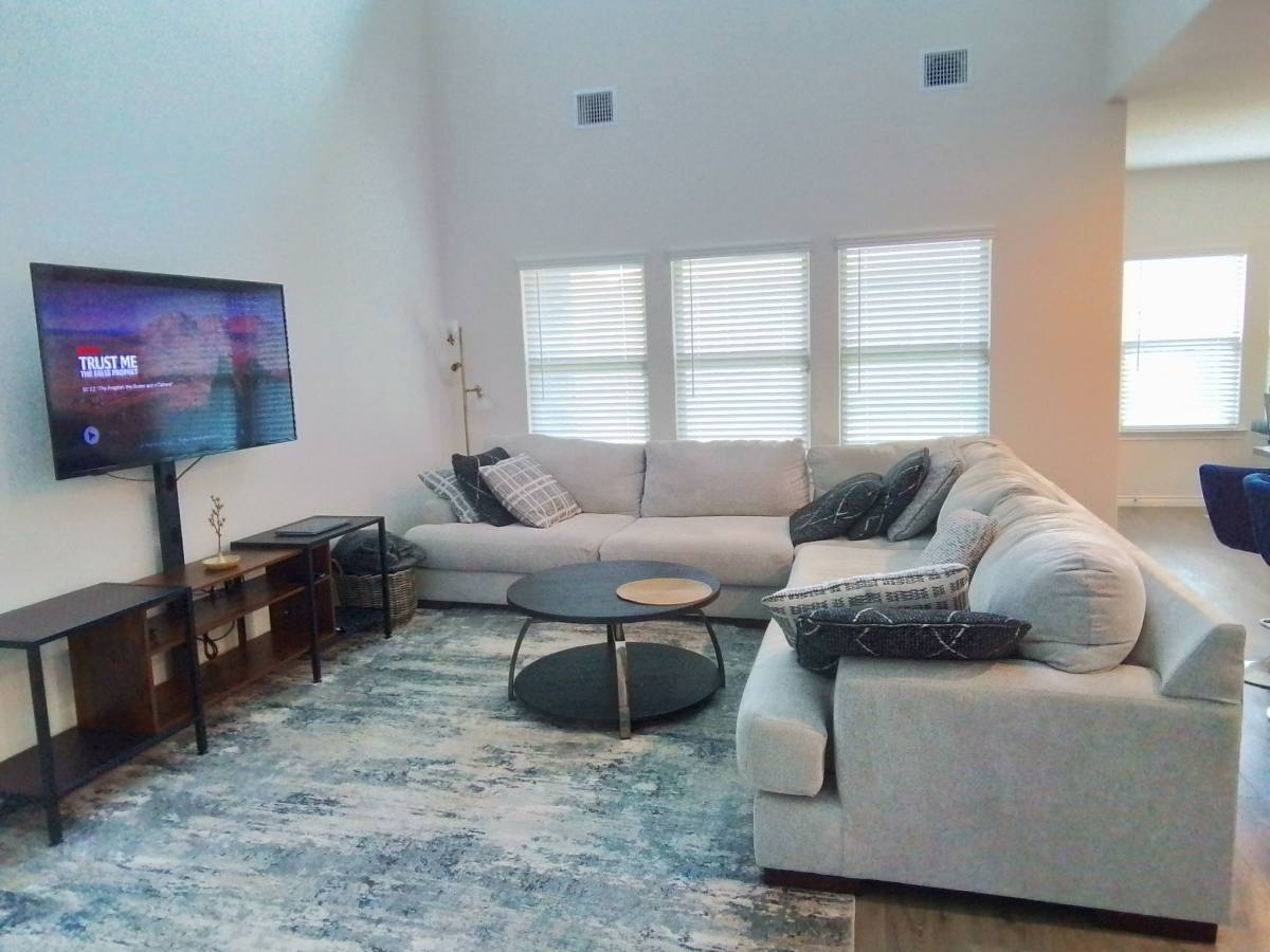 House for rent at 9712 Quail Pointe Rd, Aubrey, TX 76227
