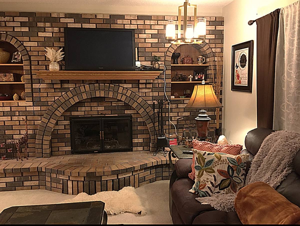 House for rent at 6485 Grandview Dr, Eden Prairie, MN 55346