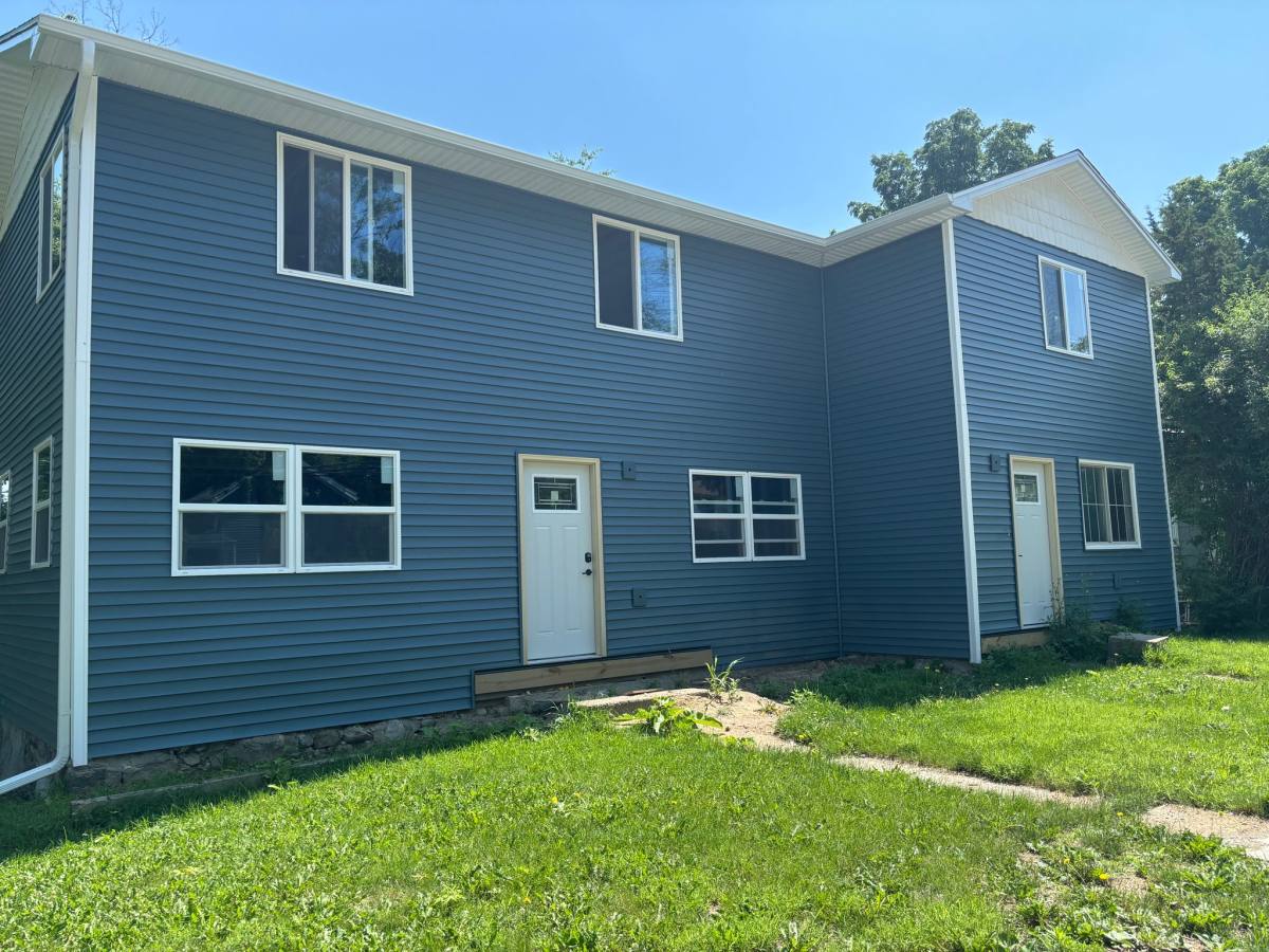 Apartment for rent at 13701 Main St #2, Bath, MI 48808