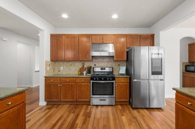 House for rent at 17822 20th Ave SE, Bothell, WA 98012
