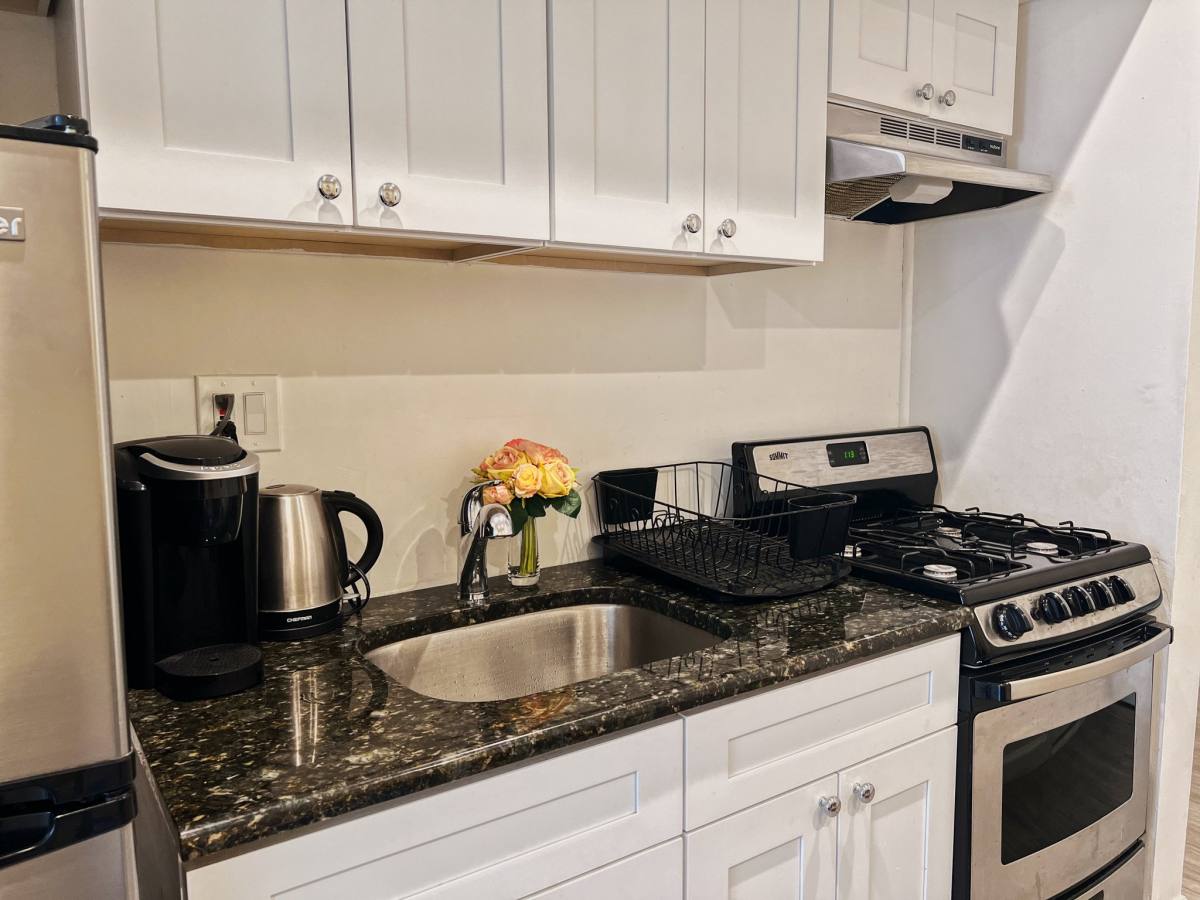 Apartment for rent at 2402 Spruce St #1F, Philadelphia, PA 19103