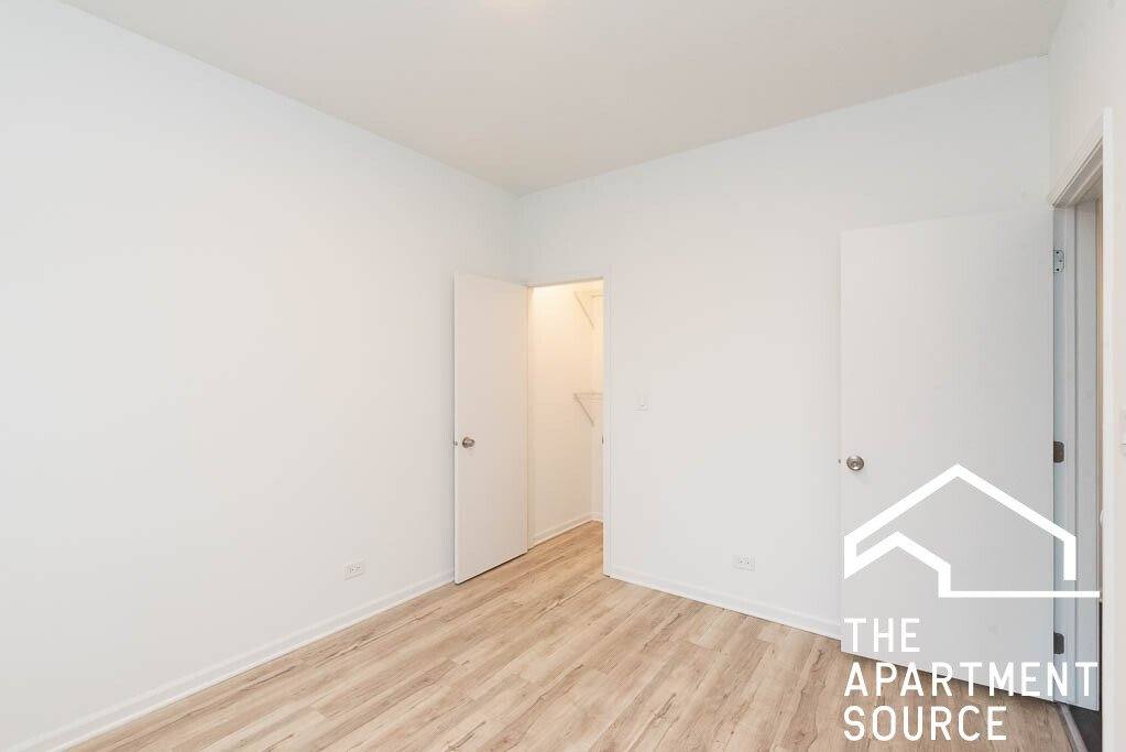 Apartment for rent at 5054 N Winthrop Ave #313, Chicago, IL 60640