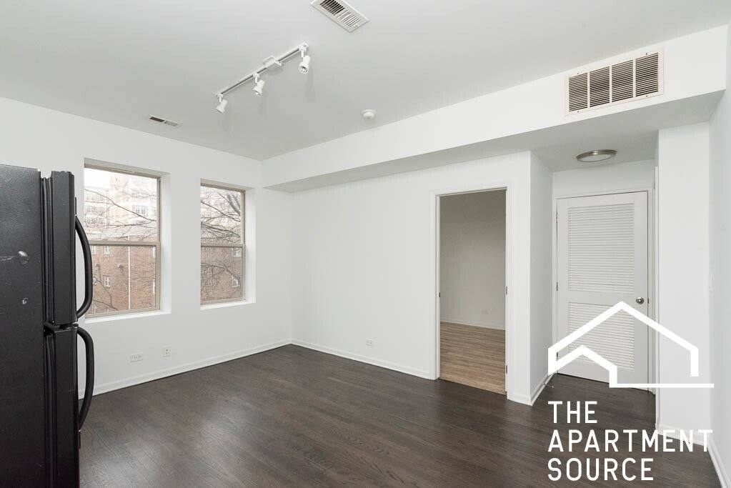 Apartment for rent at 5054 N Winthrop Ave #313, Chicago, IL 60640