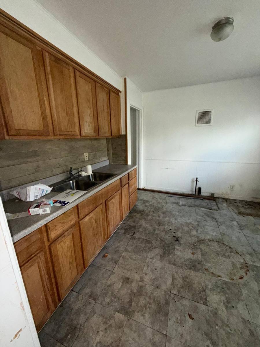 House for rent at 3506 Brownell Blvd, Flint, MI 48504
