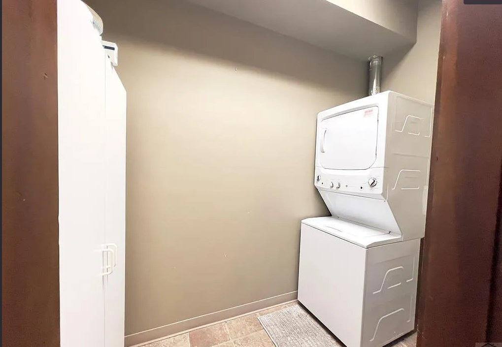 Apartment for rent at 211 W 2nd St #208, Pueblo, CO 81003