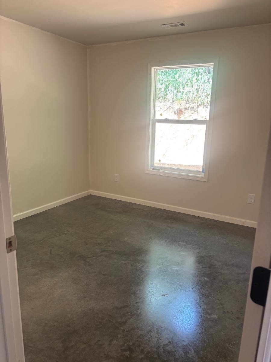 Apartment for rent at 114 Bluff Rd #1, Carthage, TN 37030
