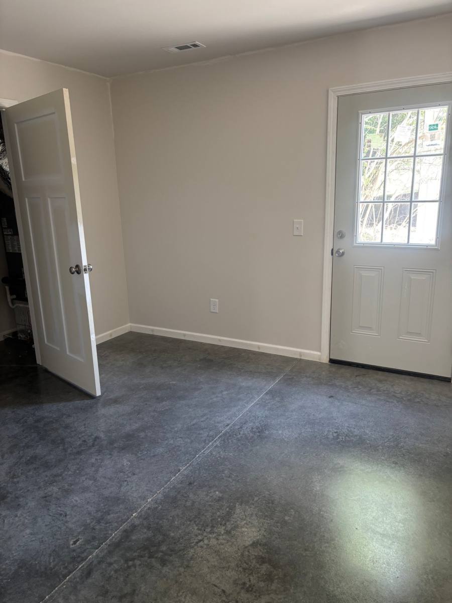Apartment for rent at 114 Bluff Rd #1, Carthage, TN 37030