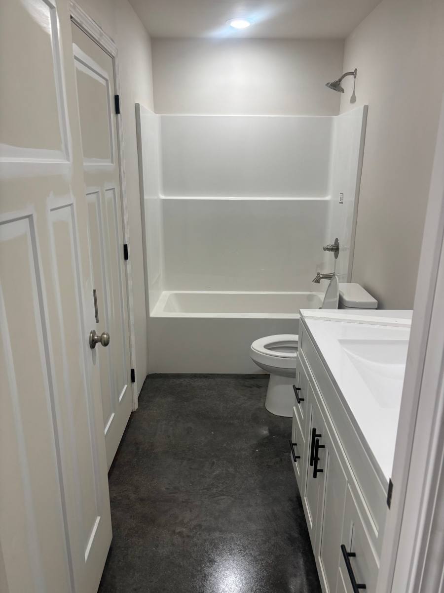 Apartment for rent at 114 Bluff Rd #1, Carthage, TN 37030