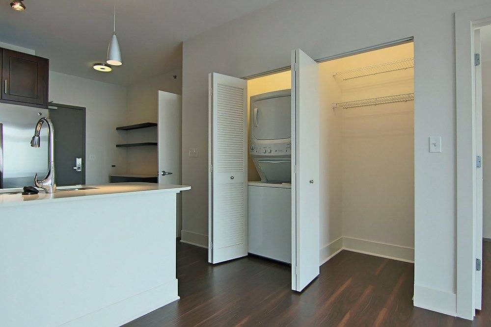 Apartment for rent at 1443 N Halsted St, Chicago, IL 60642