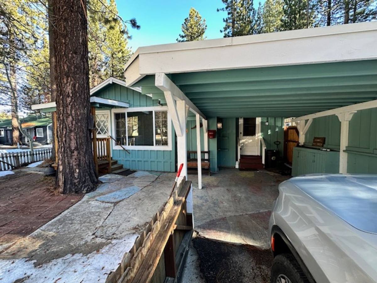 House for rent at 2598 Chris Ave, South Lake Tahoe, CA 96150