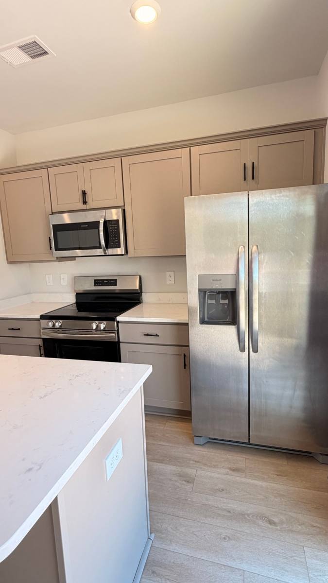 House for rent at 1456 Donhill Dr, Greer, SC 29651