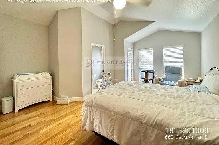 Townhouse for rent at 660 Delmar Terrace S, Saint Petersburg, FL 33701