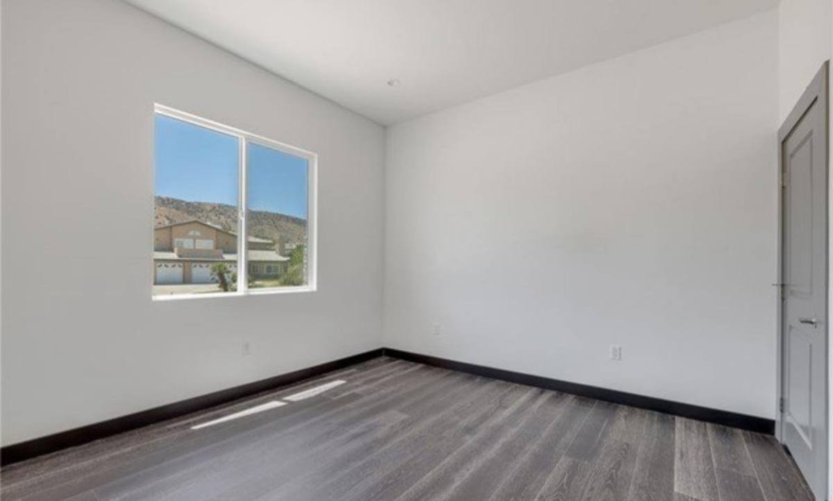 House for rent at 41446 Manzanita Dr, Palmdale, CA 93551