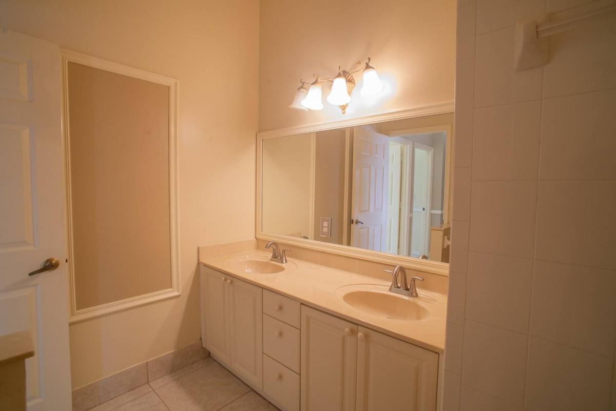 House for rent at 7479 Ridgefield Lane, Lake Worth, FL 33467