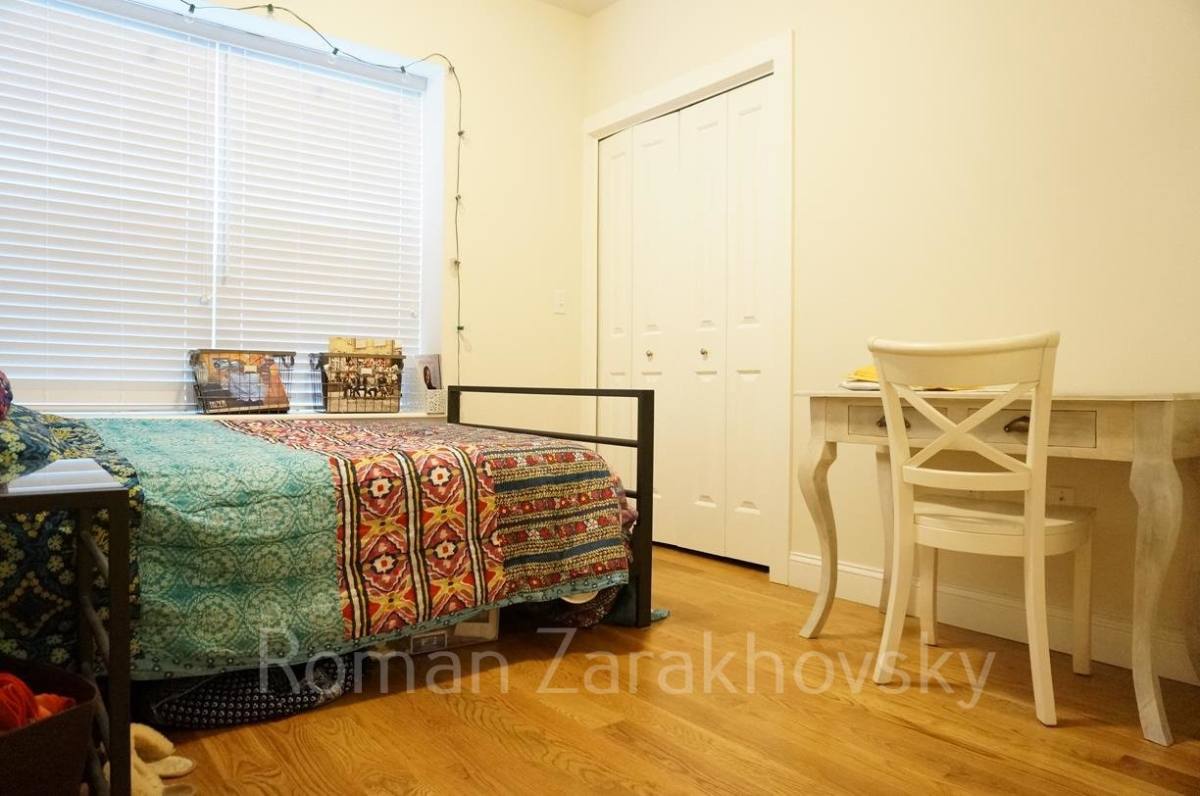 Apartment for rent at 54 Kent St #1A, Brookline, MA 02445