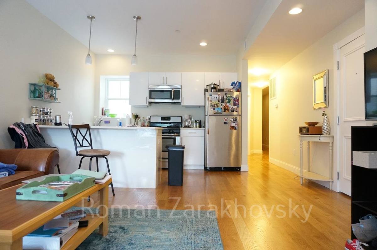 Apartment for rent at 54 Kent St #1A, Brookline, MA 02445