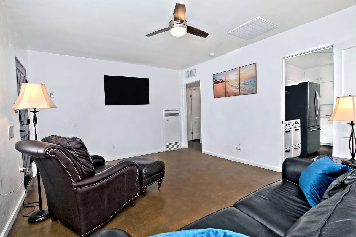 Apartment for rent at 1919 W Earll Dr #2, Phoenix, AZ 85015