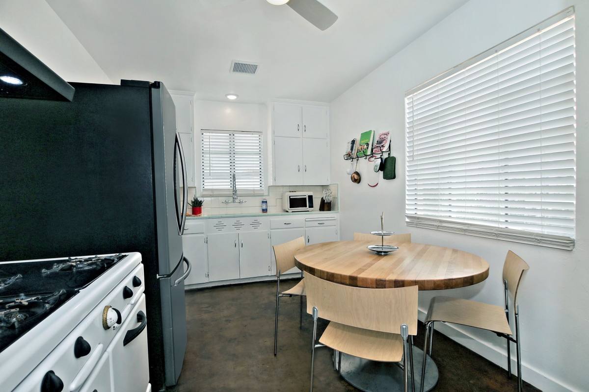 Apartment for rent at 1919 W Earll Dr #2, Phoenix, AZ 85015