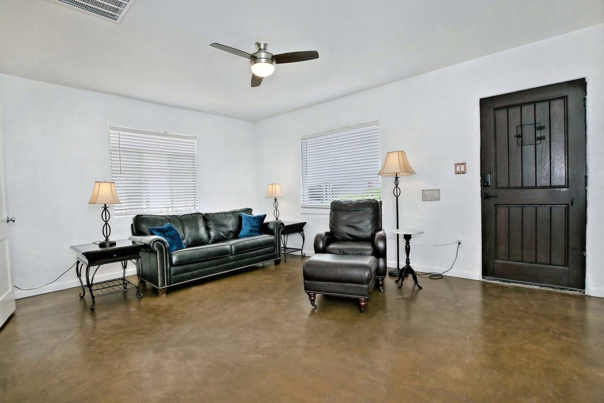 Apartment for rent at 1919 W Earll Dr #2, Phoenix, AZ 85015
