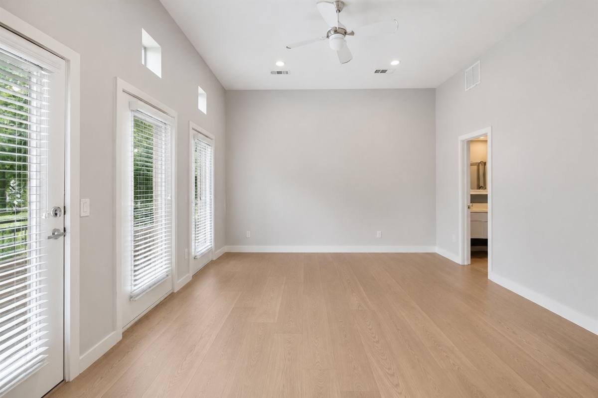 Townhouse for rent at 4307 Feagan St #A, Houston, TX 77007